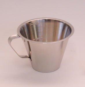 Evaporating Dish with spout, Quartz Glass, flat, transparent