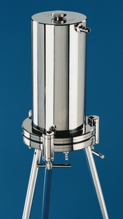 Equipo de filtraci&oacute;n a presi&oacute;n de acero inoxidable