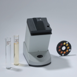 Lovibond&reg; Comparator 2000+/Nessleriser 2250 mit Stativ