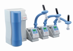 Reinstwassersysteme Barnstead™ GenPure xCAD Plus, mit Tischdispenser und TOC-Anzeige