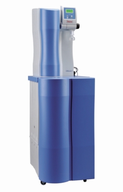 Sistema de agua pura y ultrapura Barnstead&trade; LabTower&trade; EDI, ASTM I y II